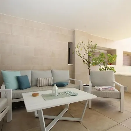 Stylish With Private Plunge Pool *